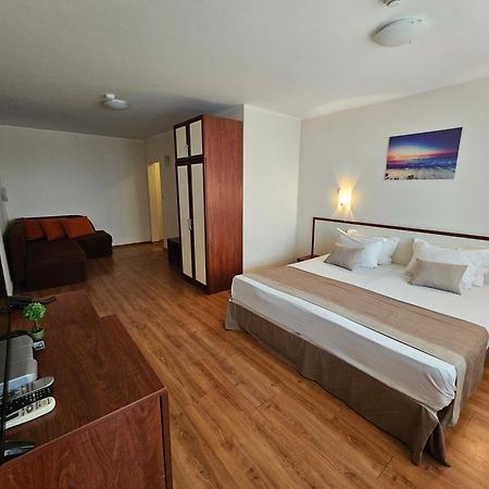 Hotel Sea Vista Светий Влас Екстер'єр фото