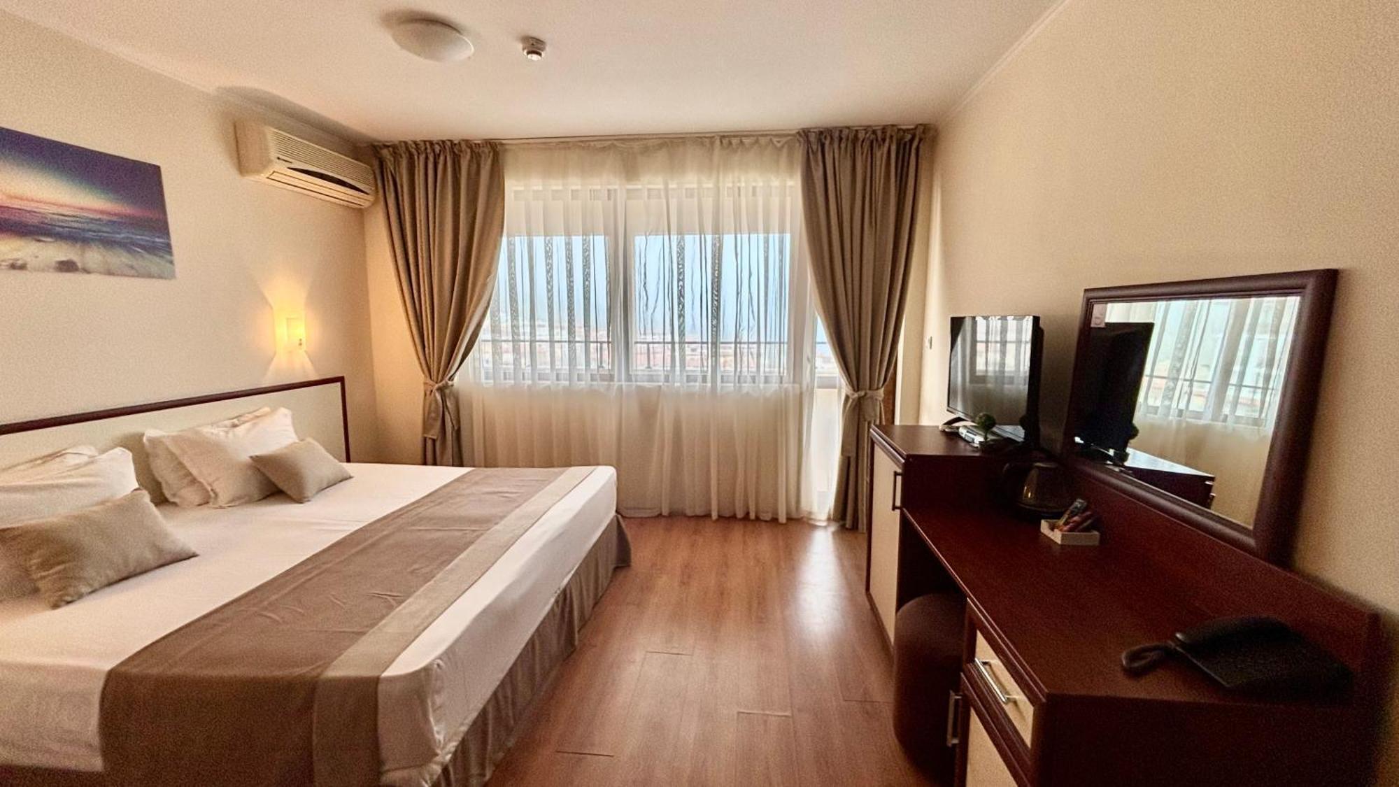 Hotel Sea Vista Светий Влас Екстер'єр фото