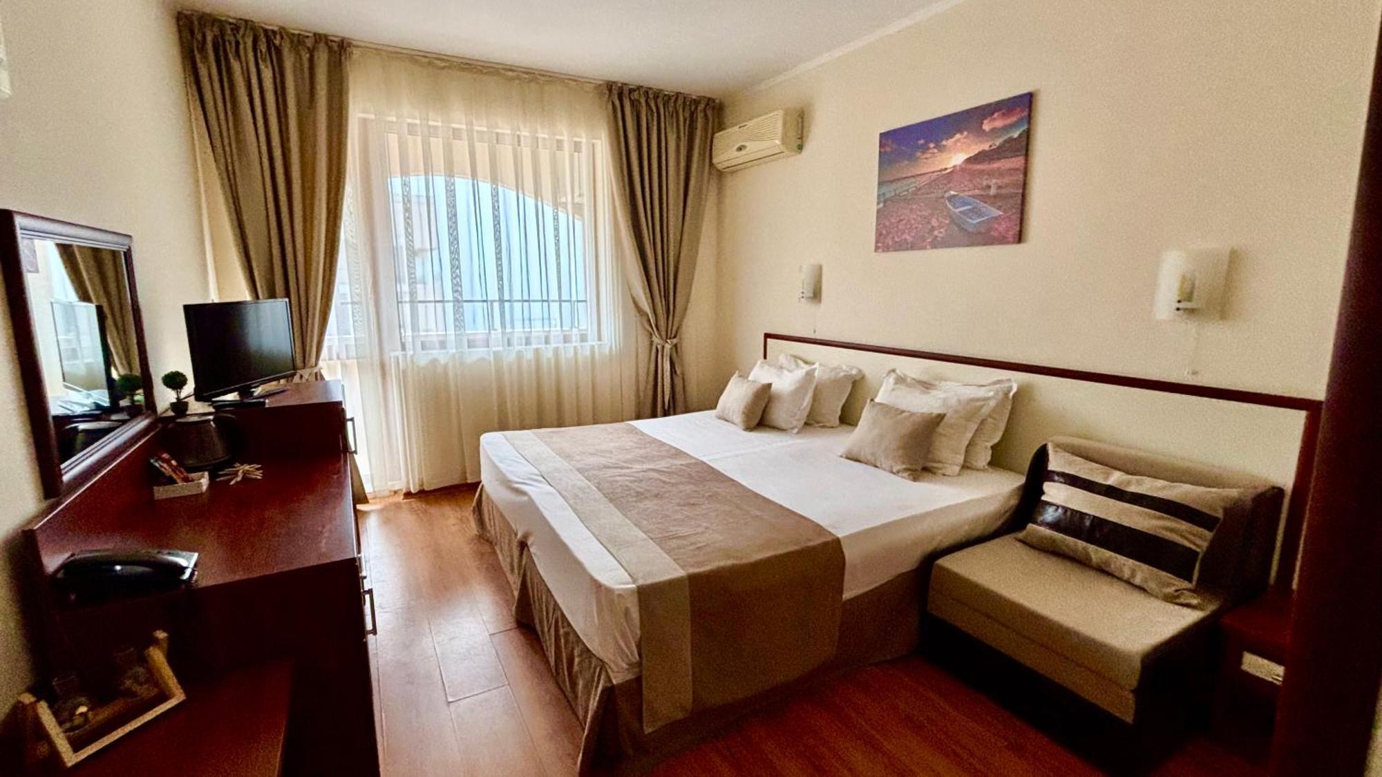 Hotel Sea Vista Светий Влас Екстер'єр фото
