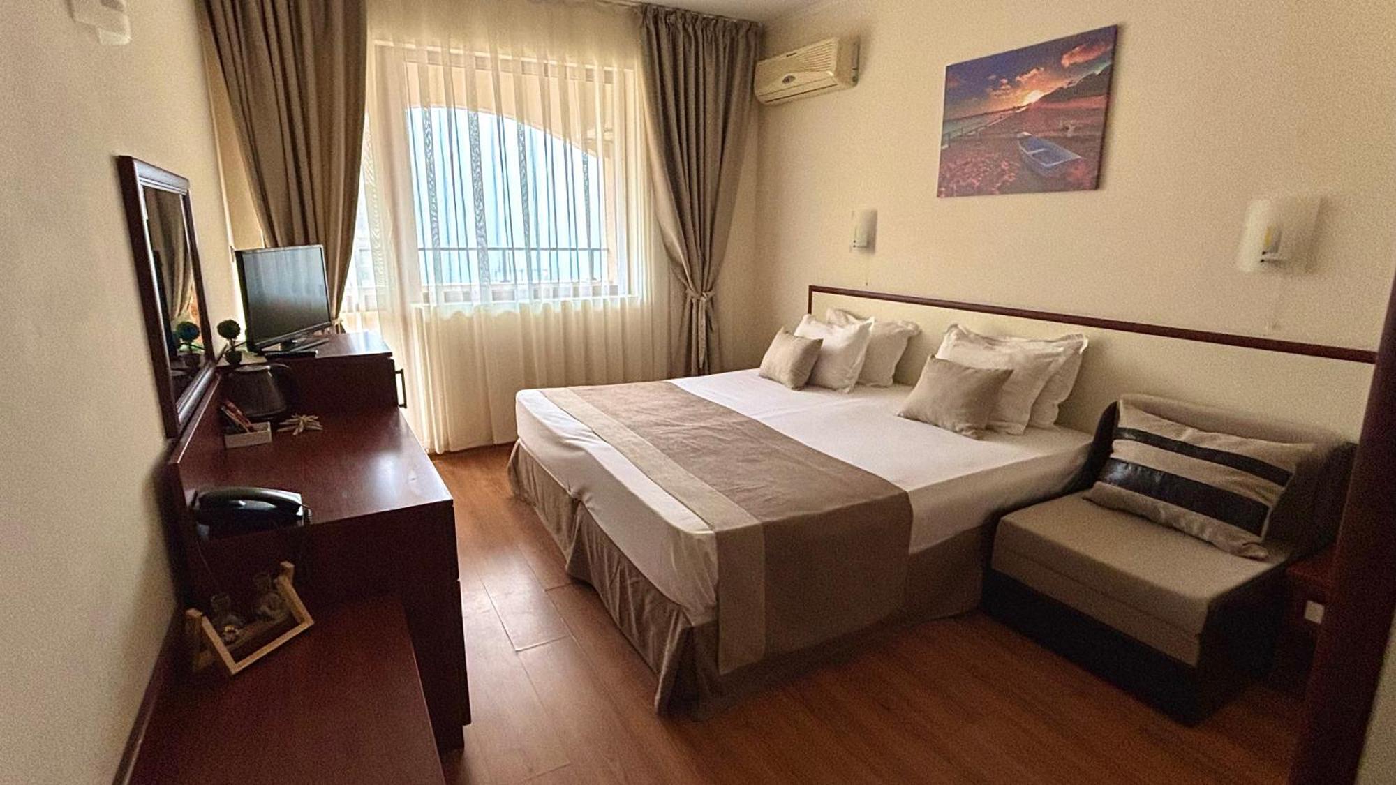Hotel Sea Vista Светий Влас Екстер'єр фото