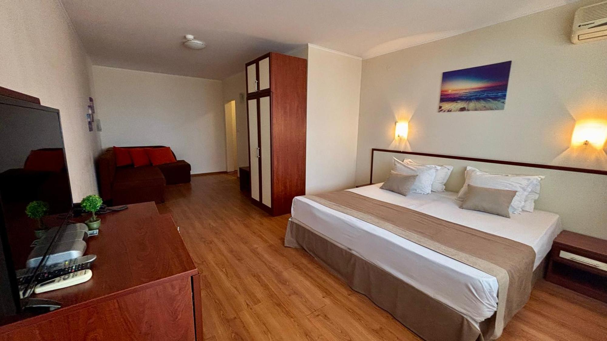 Hotel Sea Vista Светий Влас Екстер'єр фото