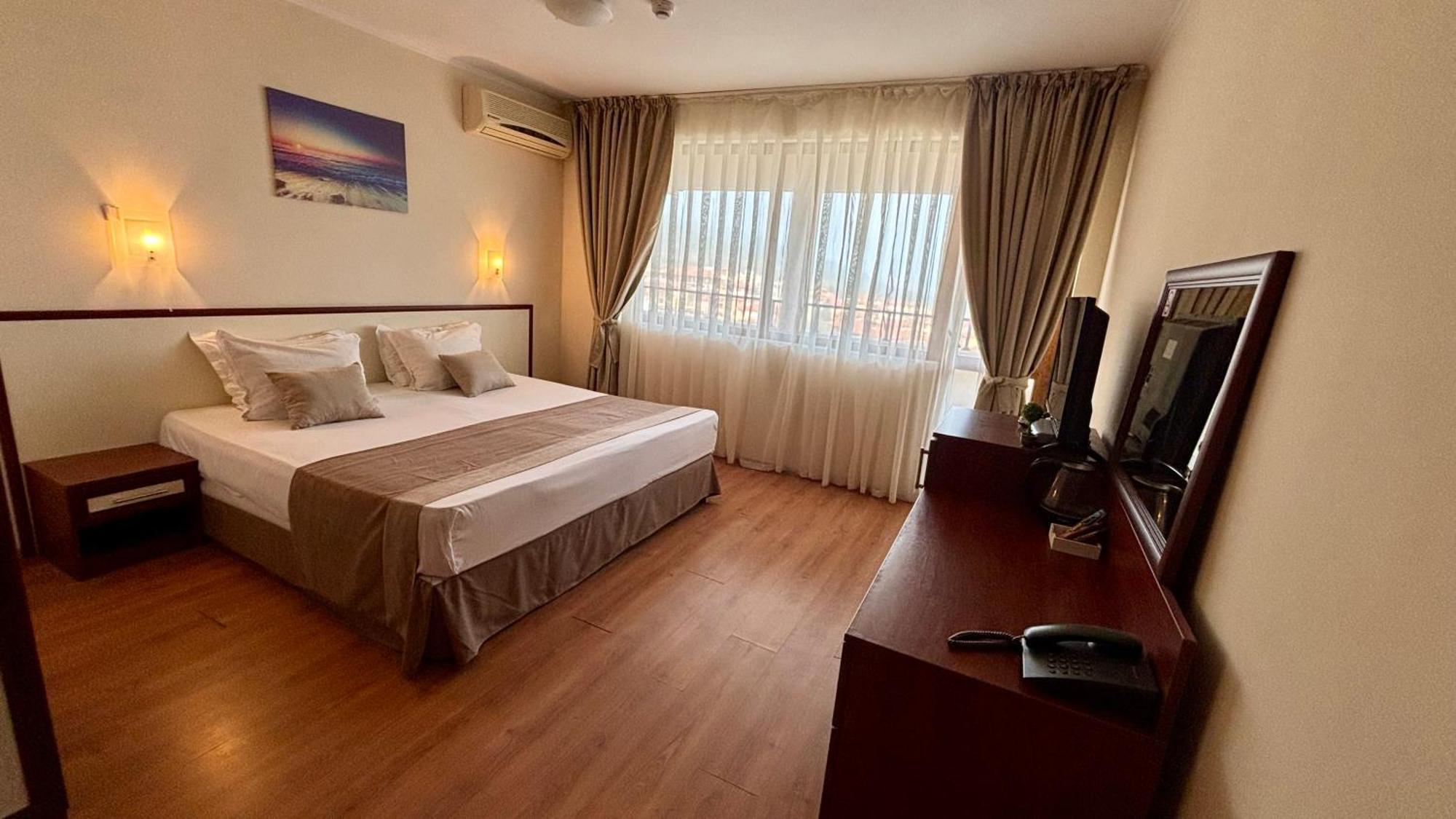 Hotel Sea Vista Светий Влас Екстер'єр фото