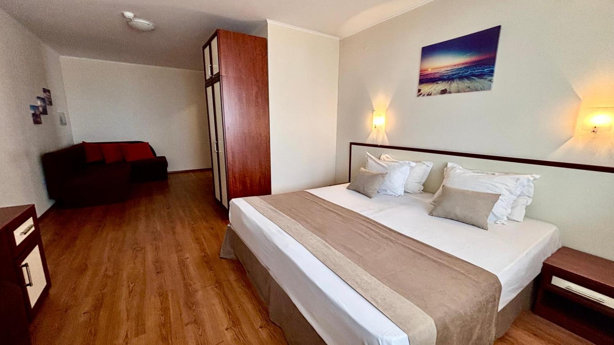 Hotel Sea Vista Светий Влас Екстер'єр фото
