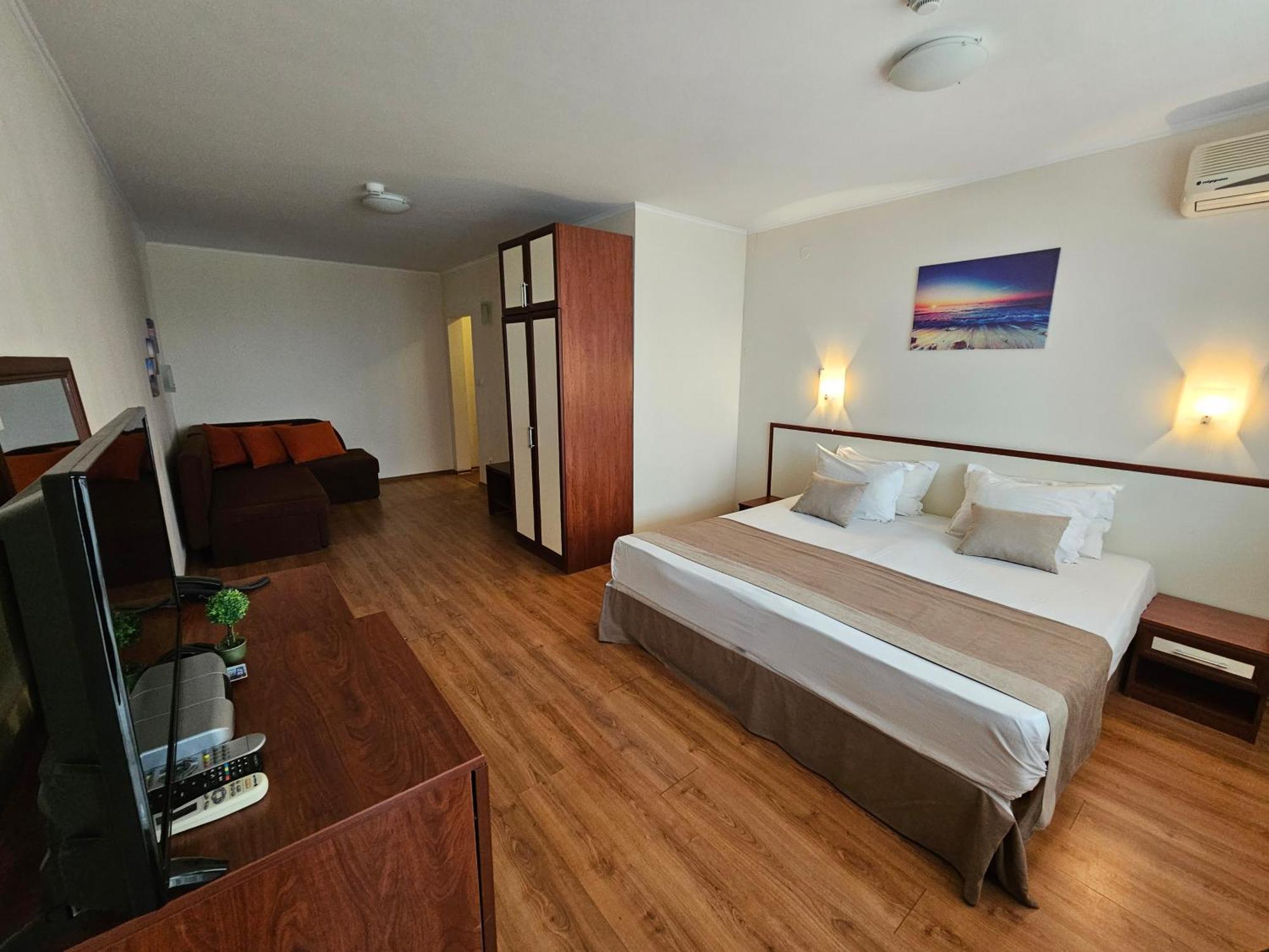 Hotel Sea Vista Светий Влас Екстер'єр фото