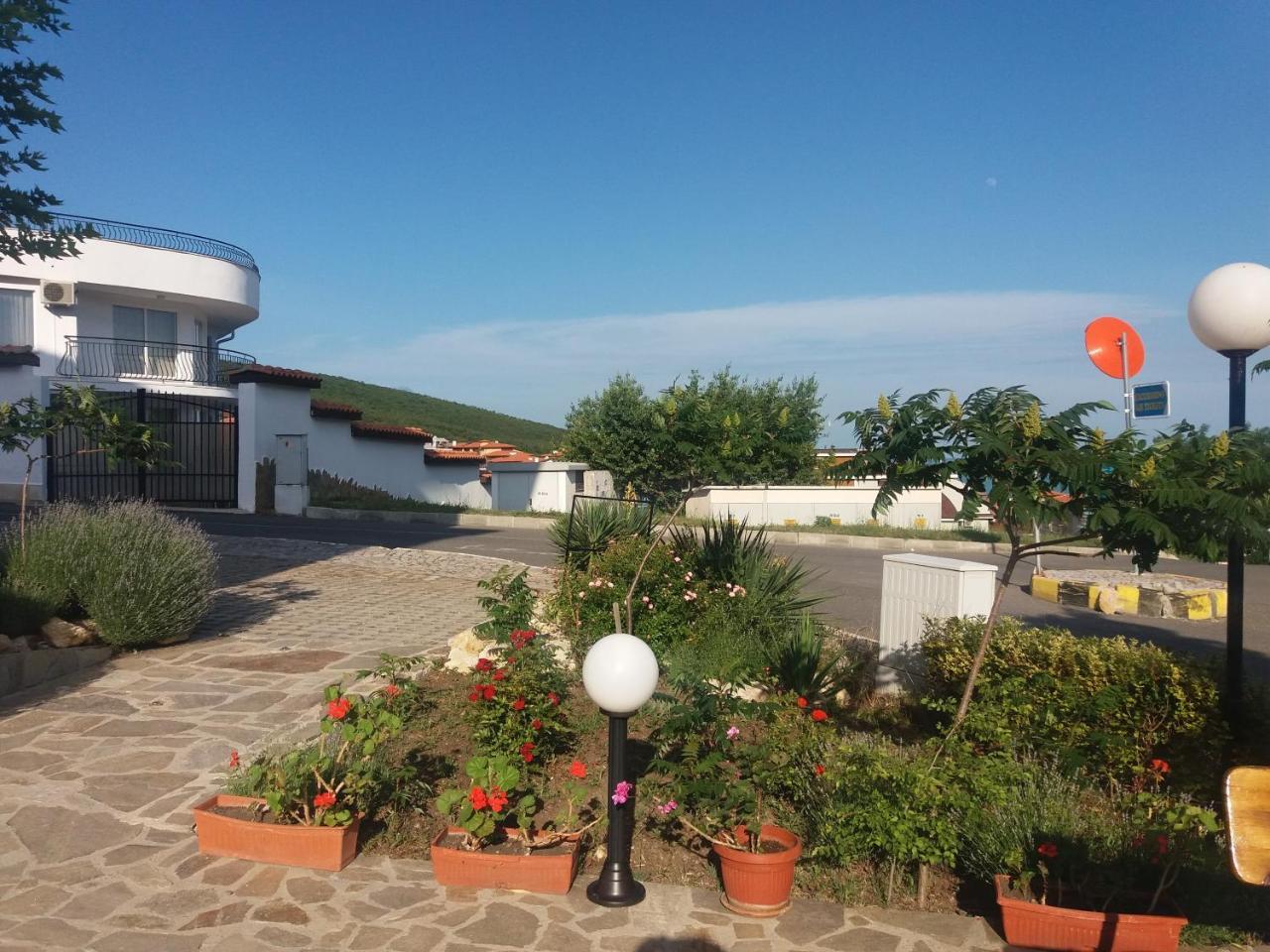 Hotel Sea Vista Светий Влас Екстер'єр фото