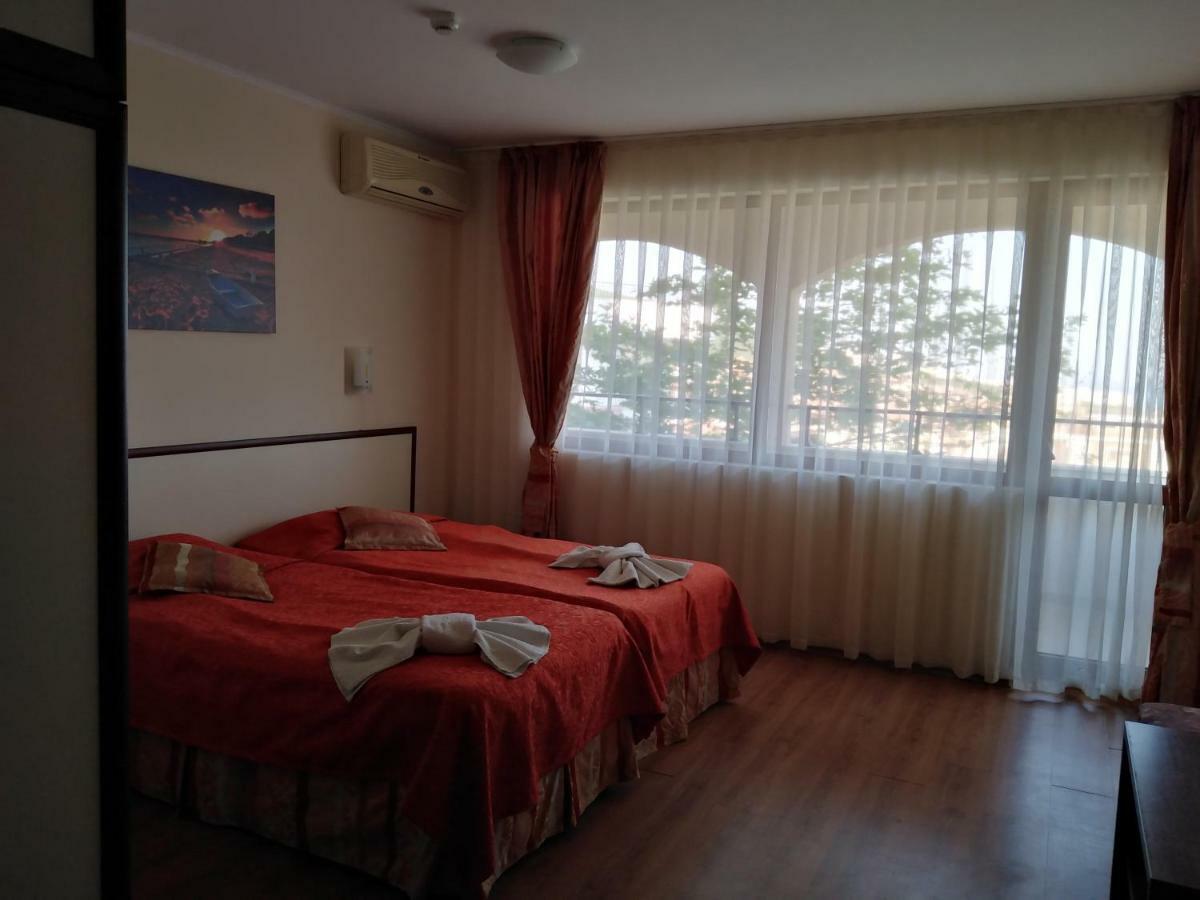 Hotel Sea Vista Светий Влас Екстер'єр фото